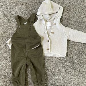 OLD NAVY sweater with hood and NWT overalls 6-12 and 12-18 months